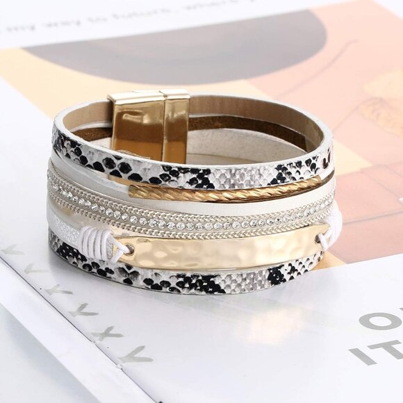 Leather Wrap Bracelet for Women Multi-Layer Leopard Crystal Wide Cuff Jewelry - Picture 6 of 6